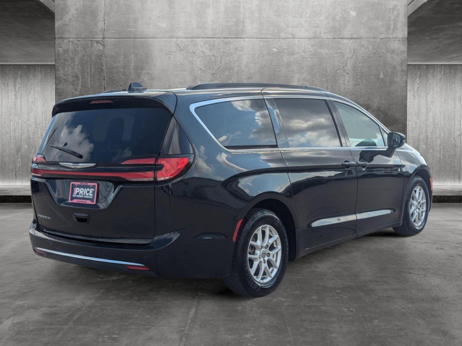 2022 Chrysler Pacifica Vehicle Photo in CORPUS CHRISTI, TX 78412-4902