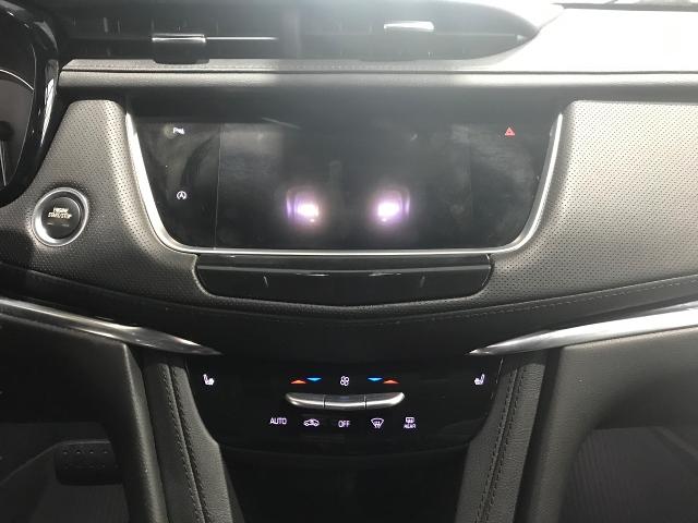 2020 Cadillac XT5 Vehicle Photo in GREEN BAY, WI 54303-3330