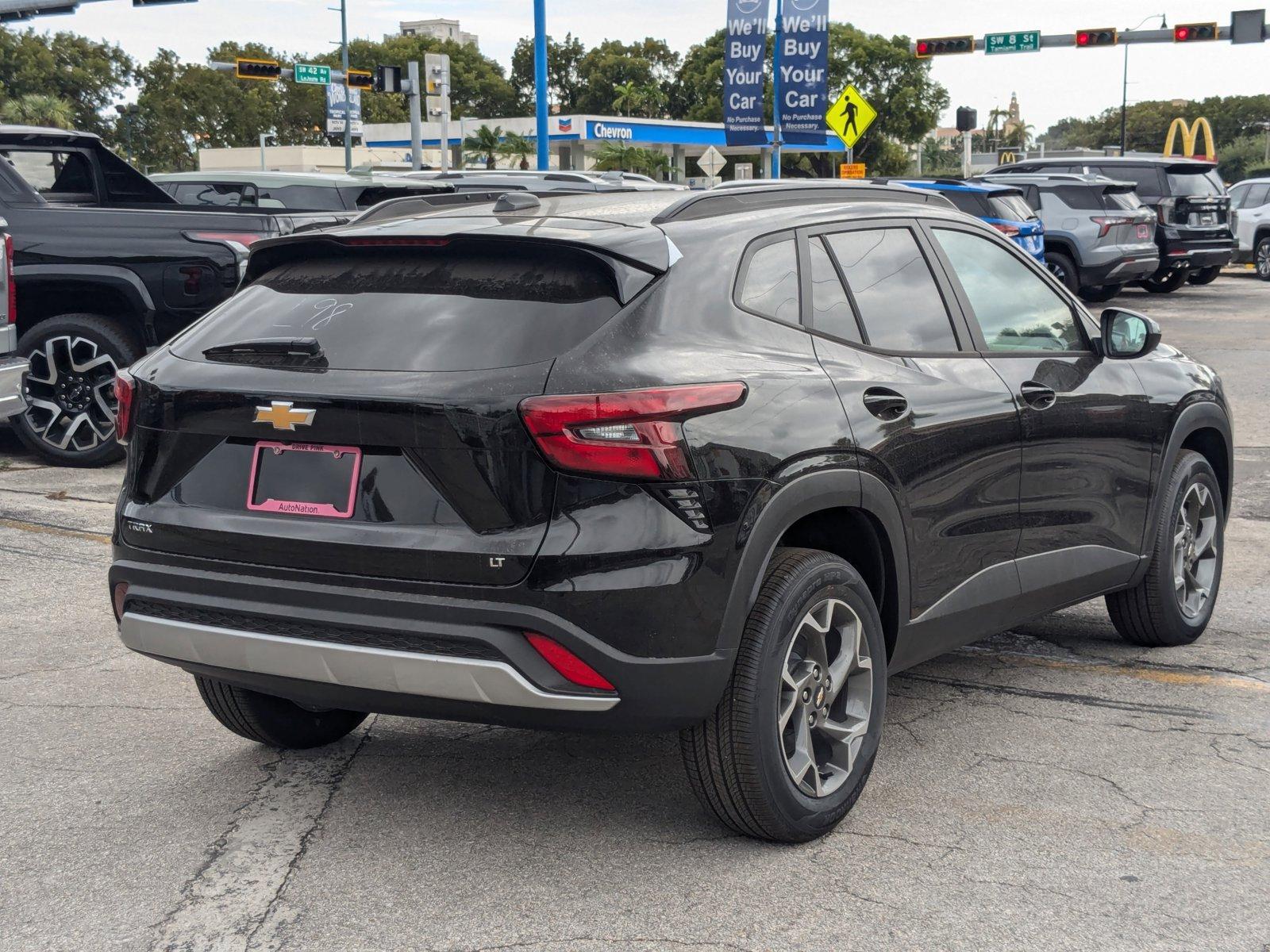 2025 Chevrolet Trax Vehicle Photo in MIAMI, FL 33134-2699