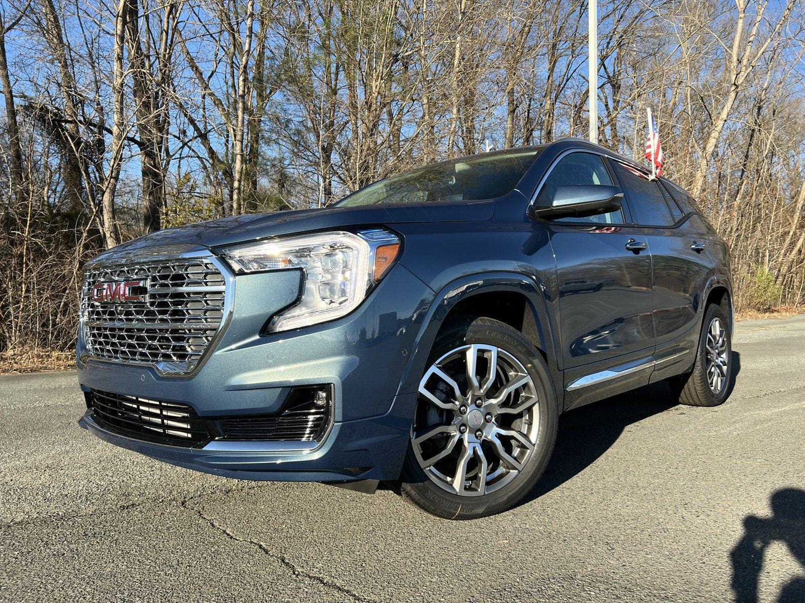 2024 GMC Terrain Vehicle Photo in MONROE, NC 28110-8431