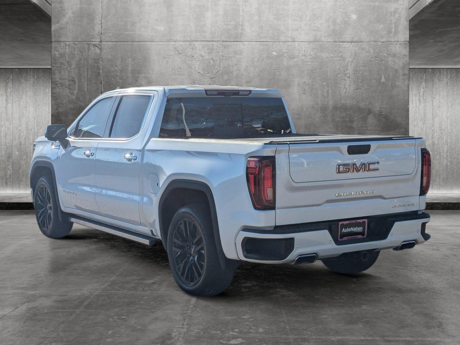 2023 GMC Sierra 1500 Vehicle Photo in LONE TREE, CO 80124-2750