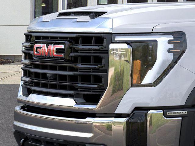 2025 GMC Sierra 2500 HD Vehicle Photo in DANBURY, CT 06810-5034