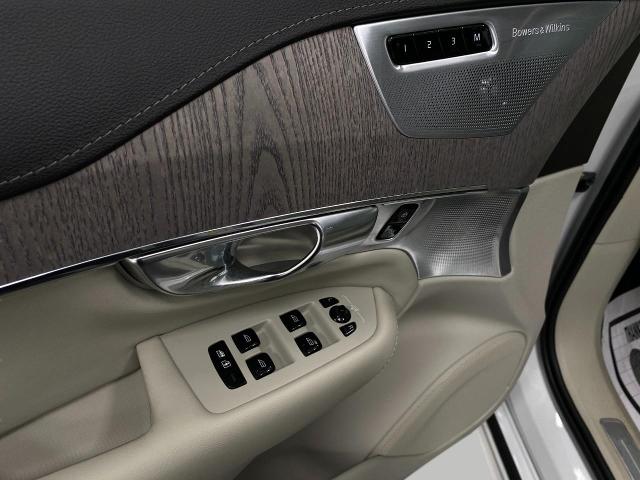 2022 Volvo XC90 Recharge Plug-In Hybrid Vehicle Photo in Appleton, WI 54913