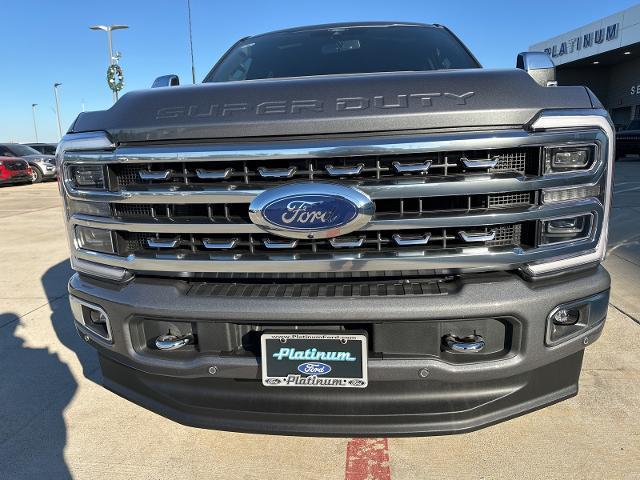 2024 Ford Super Duty F-250 SRW Vehicle Photo in Terrell, TX 75160