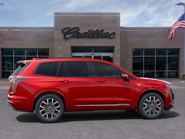 2025 Cadillac XT6 Vehicle Photo in KANSAS CITY, MO 64114-4545