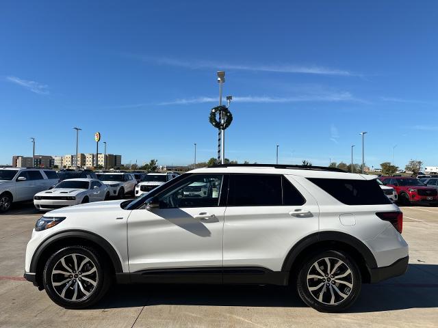 2025 Ford Explorer Vehicle Photo in Terrell, TX 75160