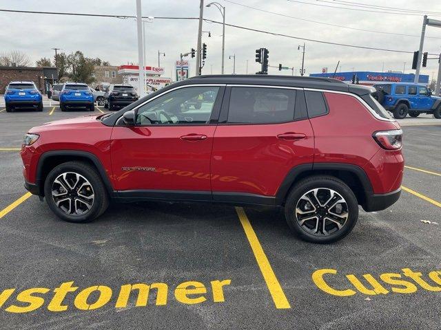 2023 Jeep Compass Vehicle Photo in Saint Charles, IL 60174