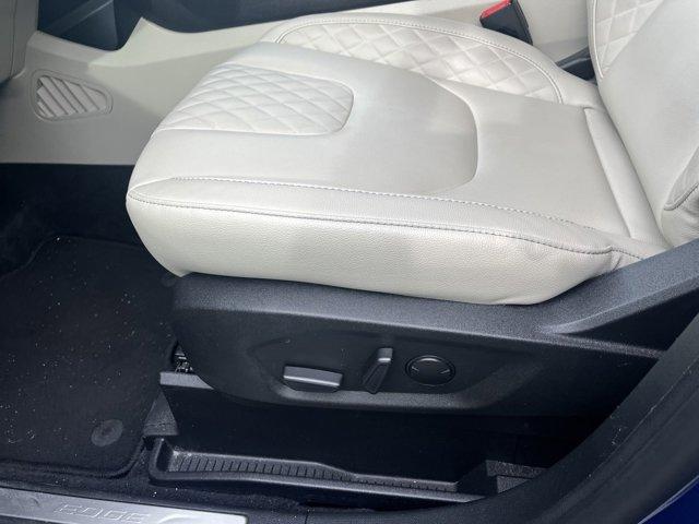 2024 Ford Edge Vehicle Photo in Flemington, NJ 08822