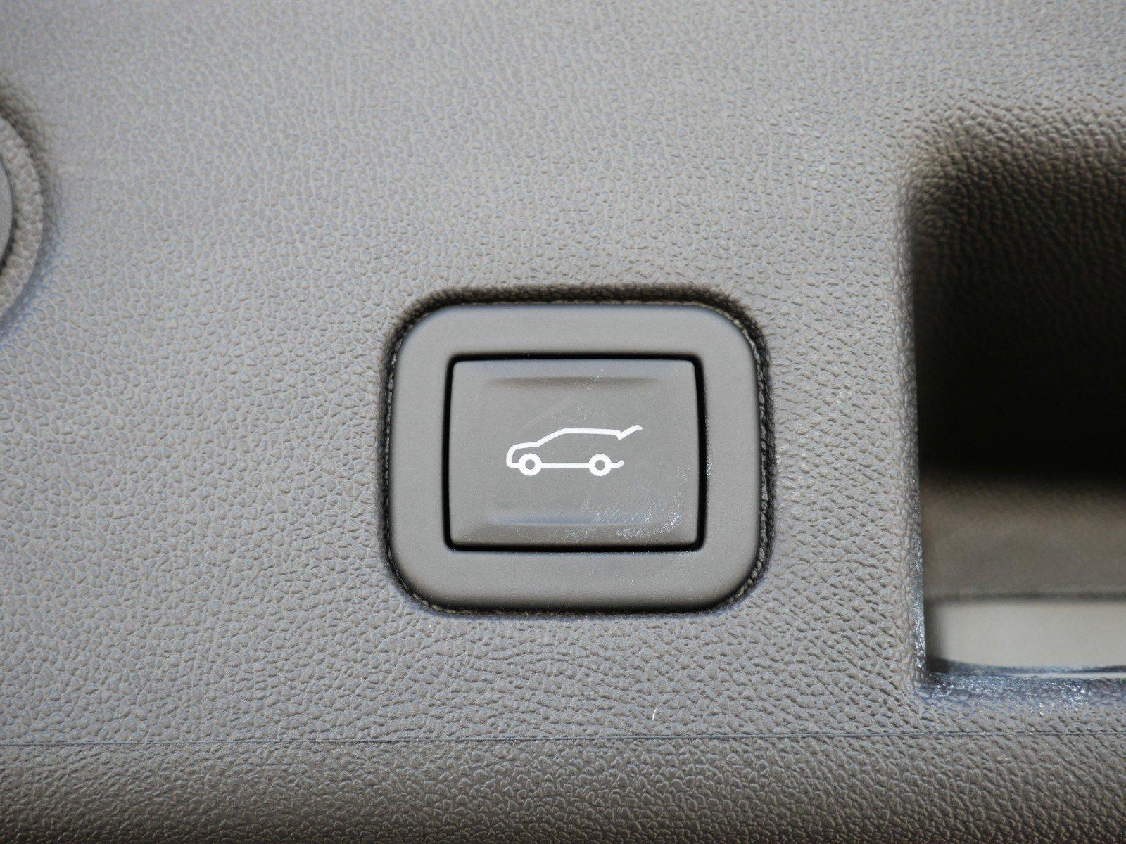 2023 Chevrolet Equinox Vehicle Photo in STEWARTVILLE, MN 55976-1393