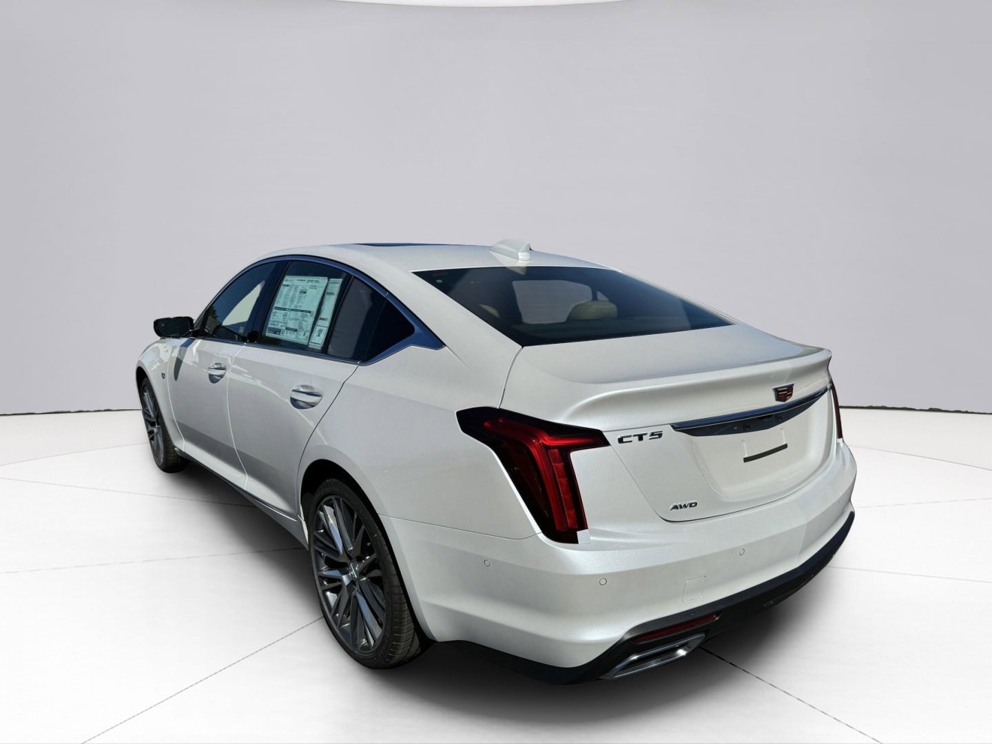 2025 Cadillac CT5 Vehicle Photo in LEOMINSTER, MA 01453-2952