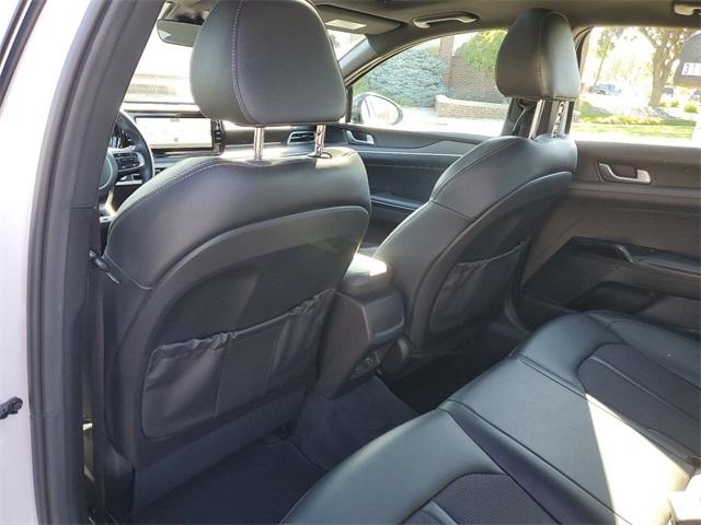 2022 Kia K5 Vehicle Photo in GRAND BLANC, MI 48439-8139