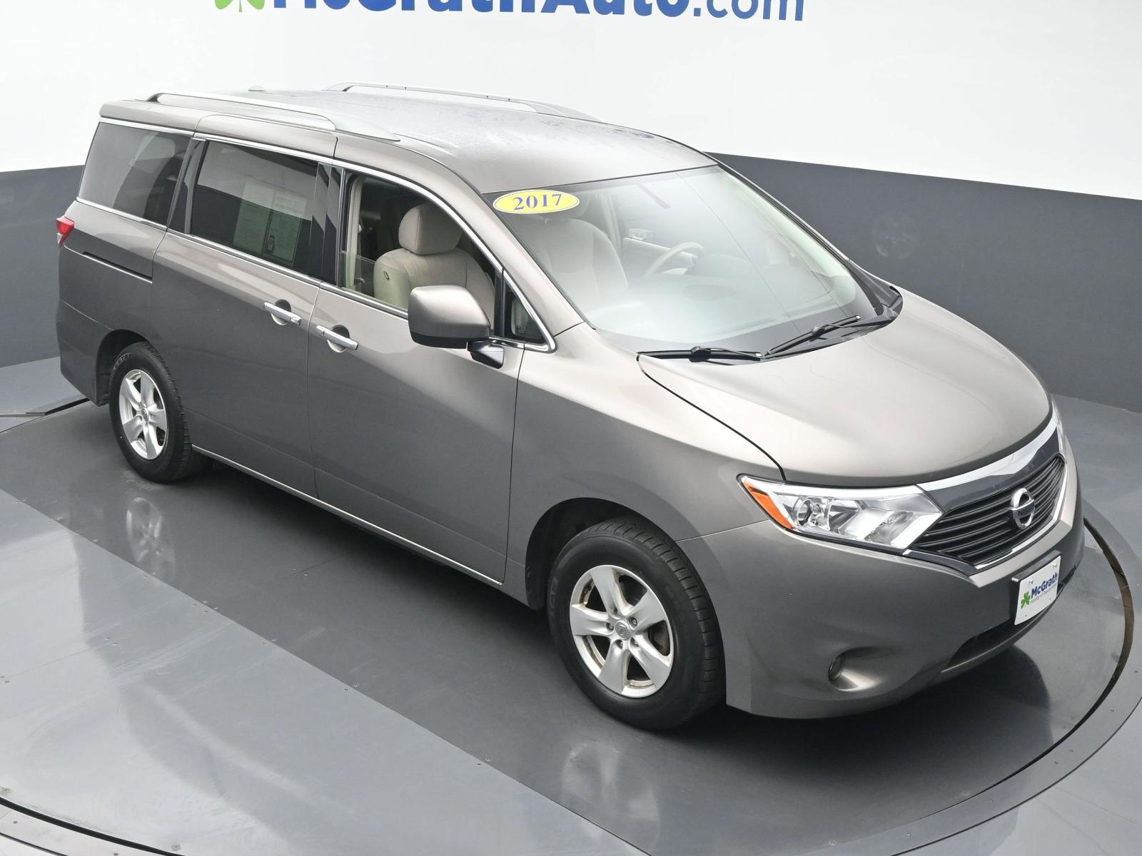 2017 Nissan Quest Vehicle Photo in Marion, IA 52302