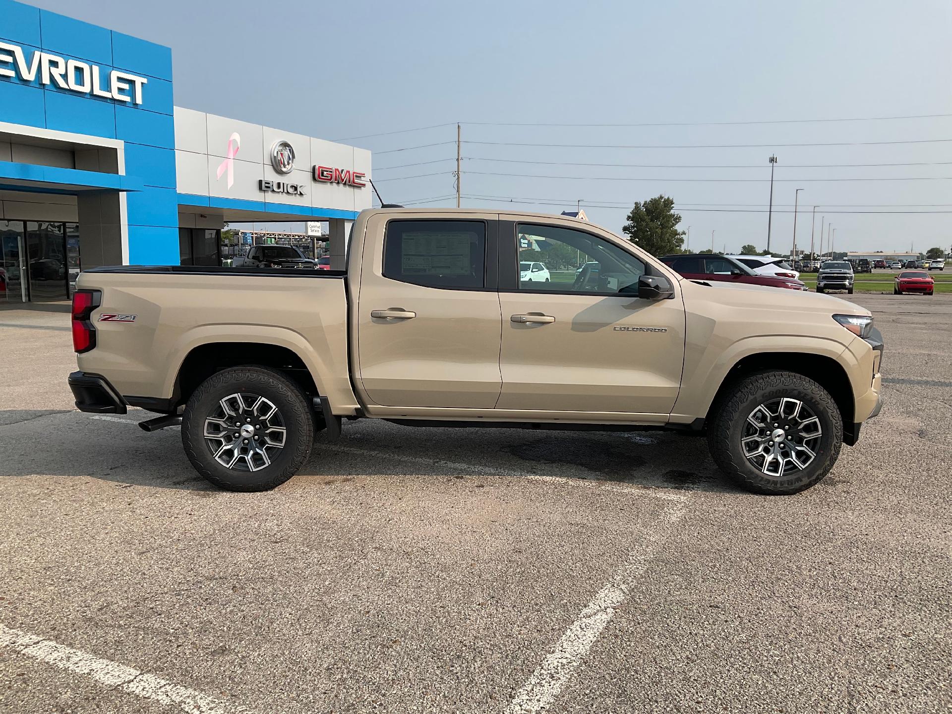 2024 Chevrolet Colorado Vehicle Photo in PONCA CITY, OK 74601-1036