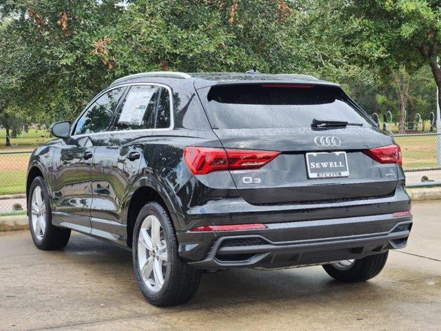 2024 Audi Q3 Vehicle Photo in HOUSTON, TX 77090