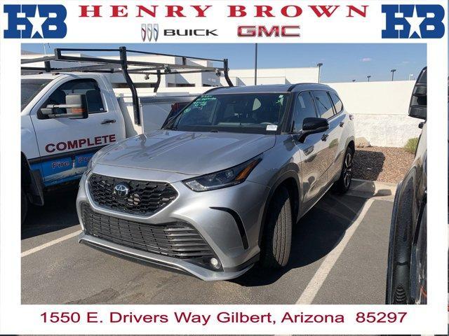 2021 Toyota Highlander Vehicle Photo in GILBERT, AZ 85297-0402