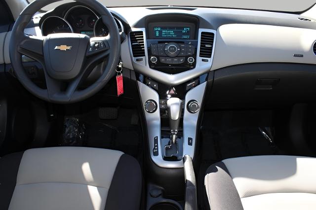 2014 Chevrolet Cruze Vehicle Photo in MIDDLETON, WI 53562-1492