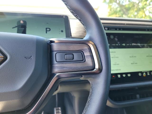 2022 Rivian R1S Vehicle Photo in POMPANO BEACH, FL 33064-7091