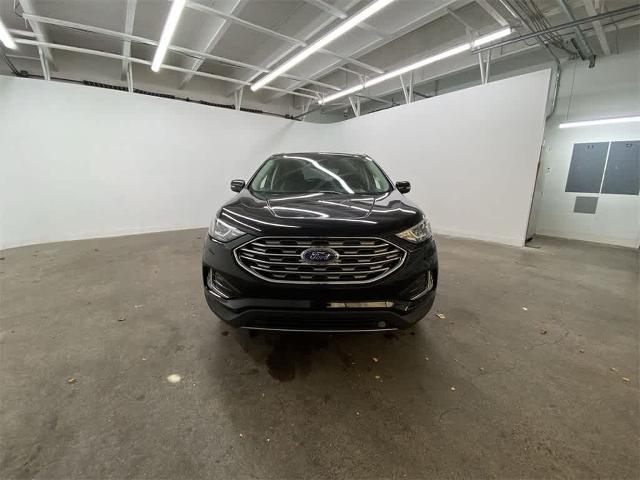 2022 Ford Edge Vehicle Photo in PORTLAND, OR 97225-3518