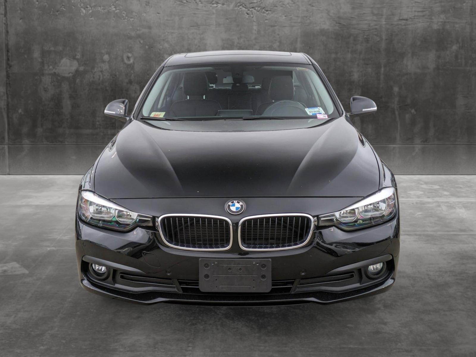 2016 BMW 320i xDrive Vehicle Photo in Rockville, MD 20852