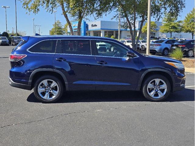 2016 Toyota Highlander Vehicle Photo in Auburn, AL 36832-6638