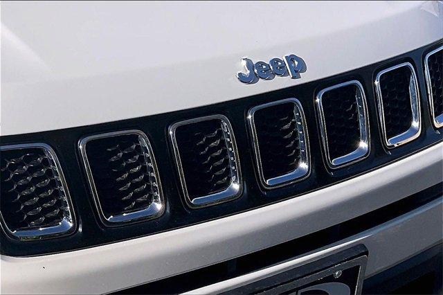 2019 Jeep Compass Vehicle Photo in INDEPENDENCE, MO 64055-1314