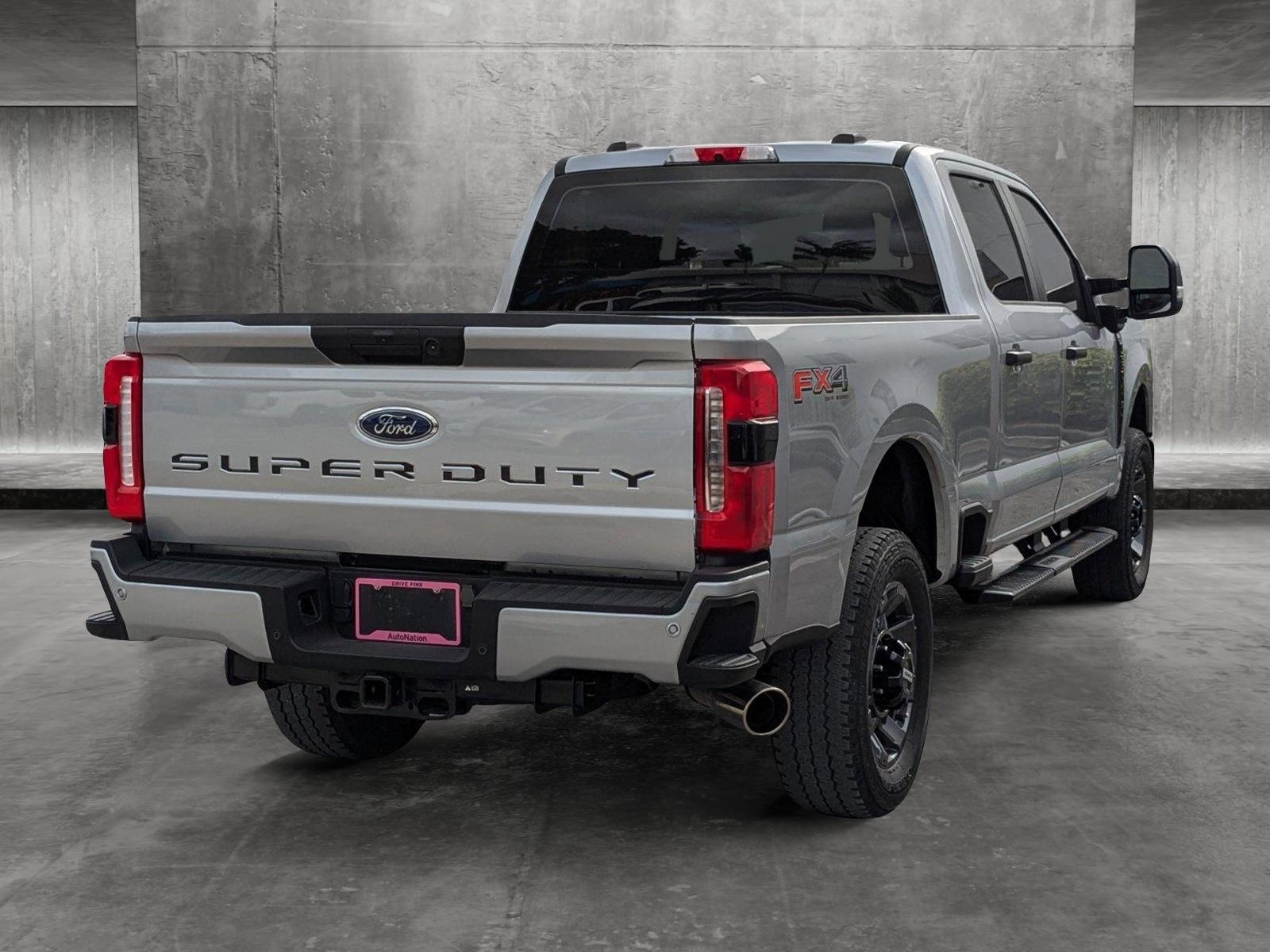 2023 Ford Super Duty F-250 SRW Vehicle Photo in Miami, FL 33015