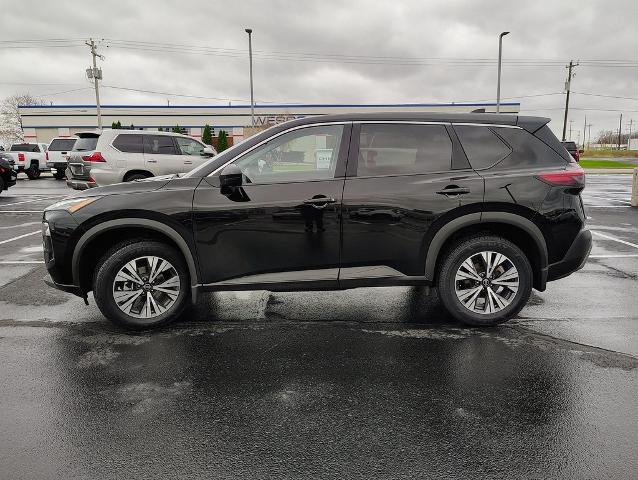 2023 Nissan Rogue Vehicle Photo in GREEN BAY, WI 54304-5303