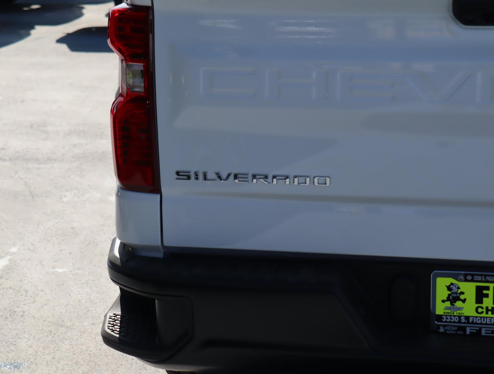 2024 Chevrolet Silverado 1500 Vehicle Photo in LOS ANGELES, CA 90007-3794