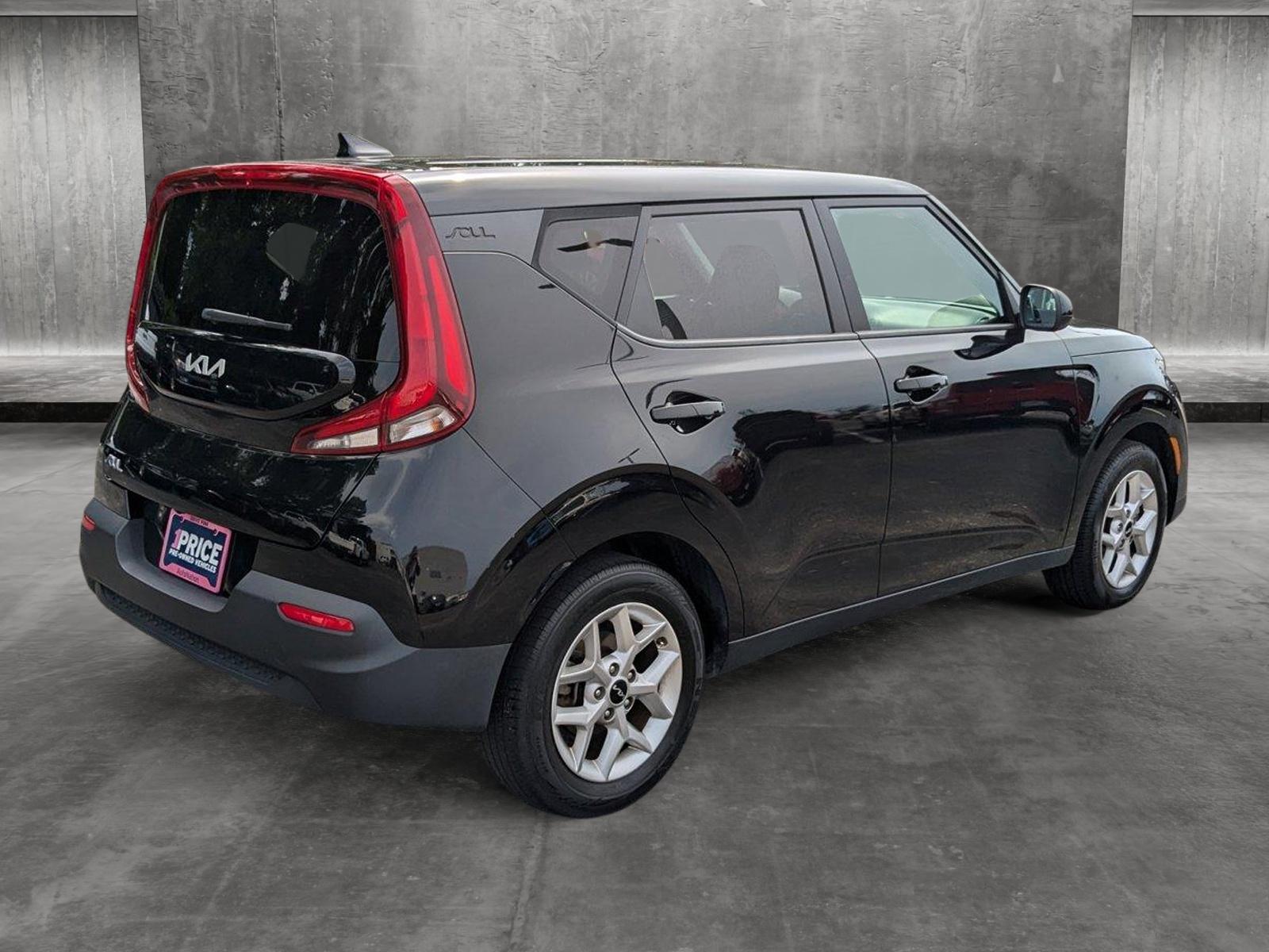 2022 Kia Soul Vehicle Photo in Panama City, FL 32401