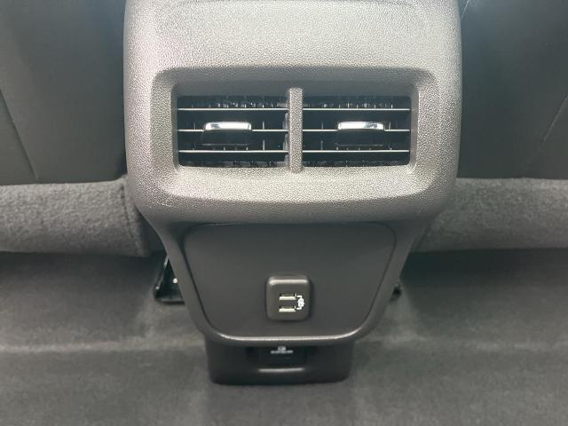 2023 Chevrolet Equinox Vehicle Photo in GREEN BAY, WI 54302-3701