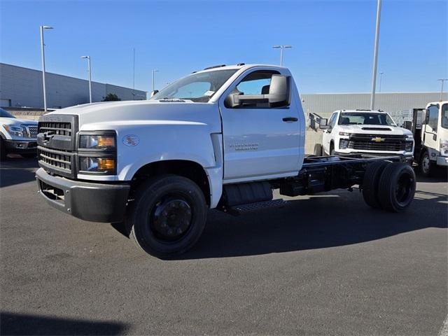 2024 Chevrolet Silverado 5500 HD Vehicle Photo in LAS VEGAS, NV 89118-3267