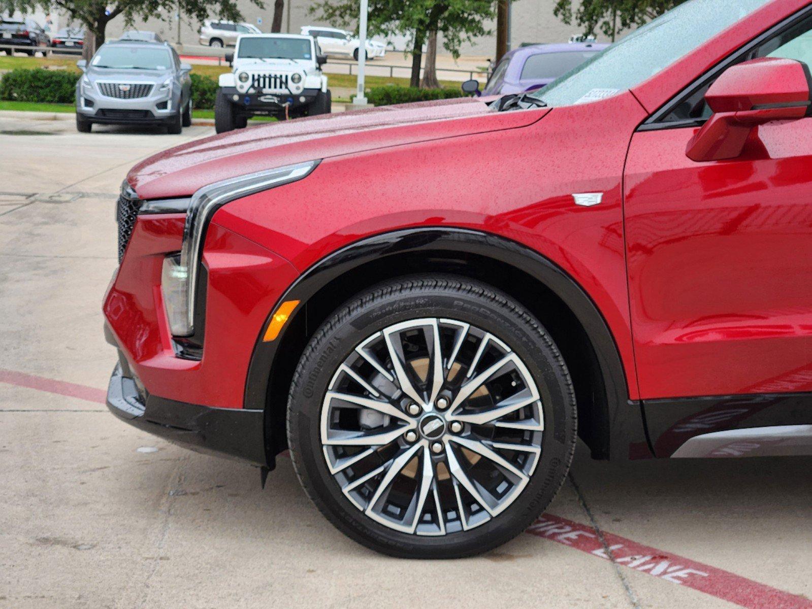 2024 Cadillac XT4 Vehicle Photo in GRAPEVINE, TX 76051-8302