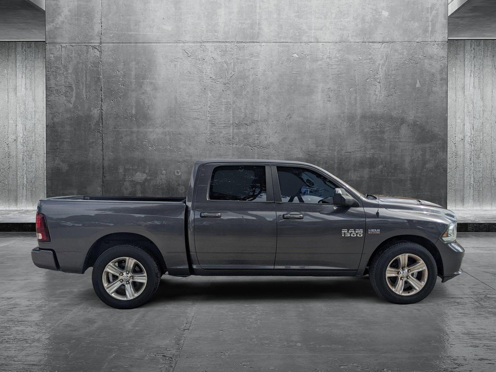 2016 Ram 1500 Vehicle Photo in GREENACRES, FL 33463-3207