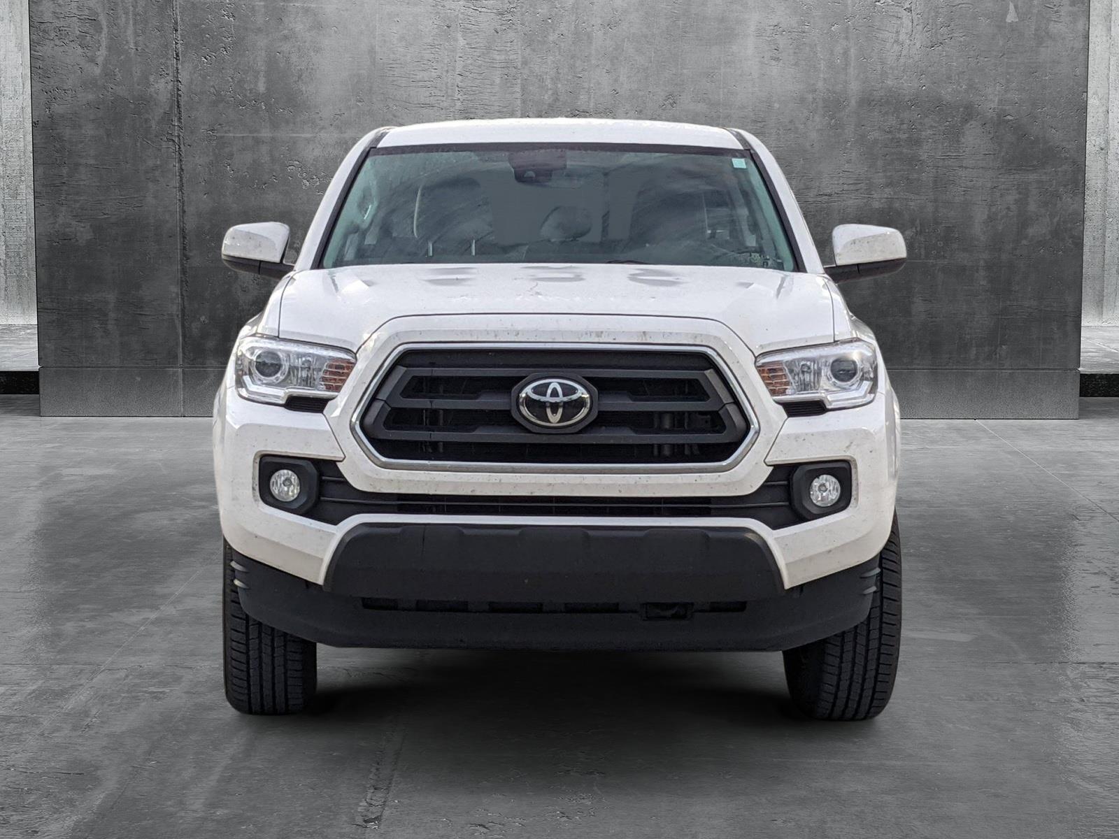 2022 Toyota Tacoma 2WD Vehicle Photo in Davie, FL 33331