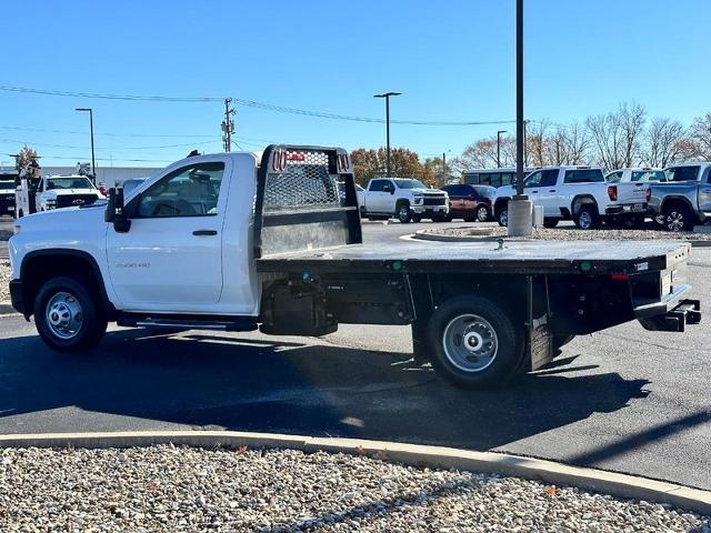 2022 Chevrolet Silverado 3500 HD CC Vehicle Photo in COLUMBIA, MO 65203-3903