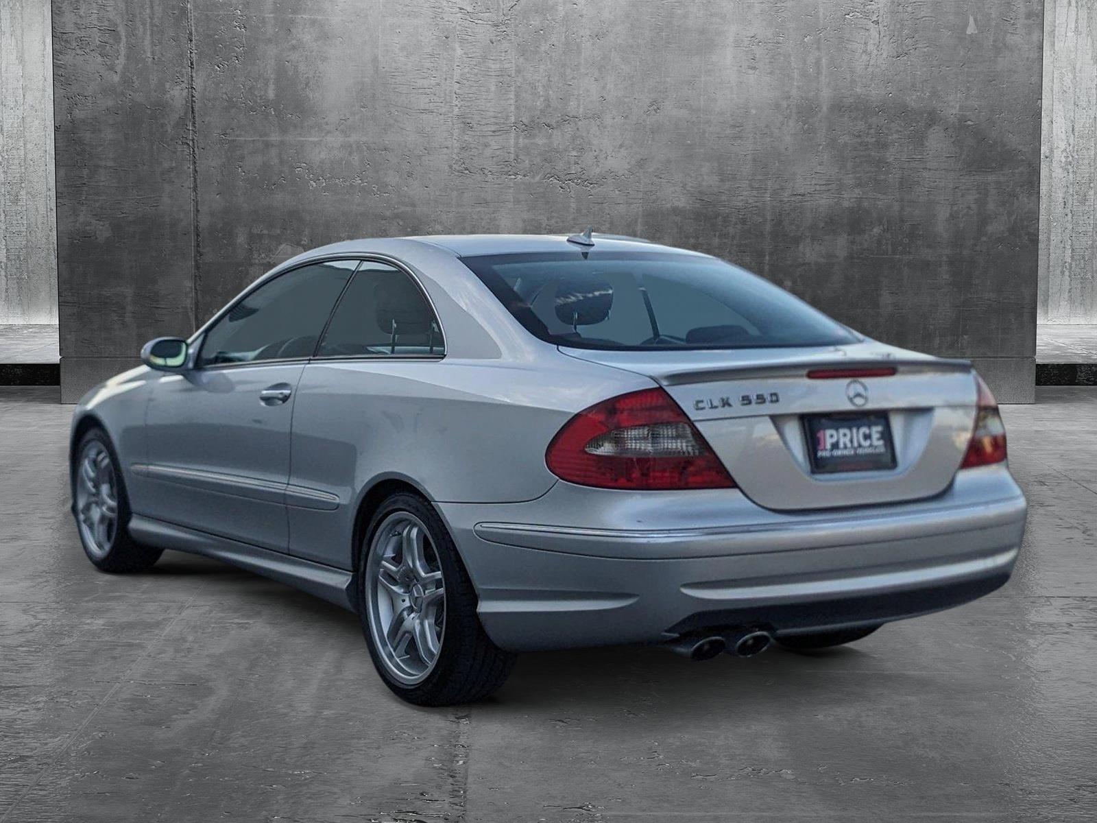 2009 Mercedes-Benz CLK-Class Vehicle Photo in Clearwater, FL 33765