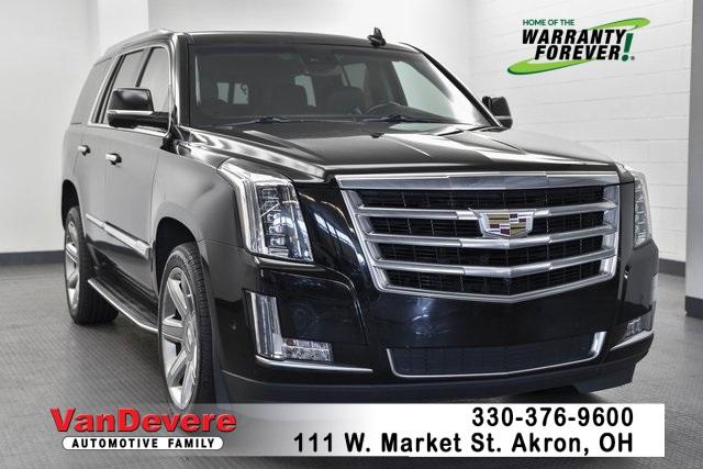 2017 Cadillac Escalade Vehicle Photo in AKRON, OH 44303-2330