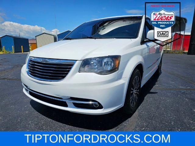 Used 2014 Chrysler Town & Country S with VIN 2C4RC1HG9ER132774 for sale in Tipton, IN