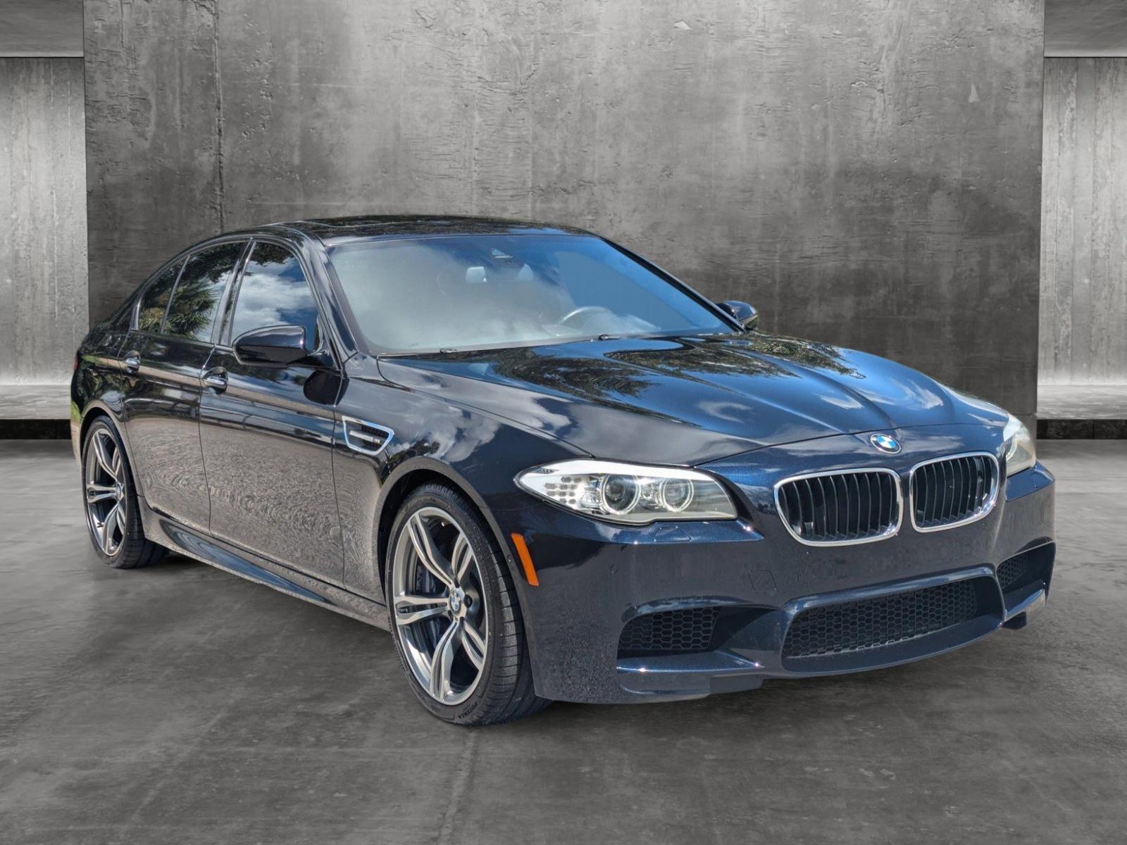 2013 BMW M5 Vehicle Photo in Sarasota, FL 34231