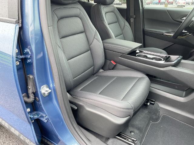 2025 Chevrolet Equinox Vehicle Photo in THOMPSONTOWN, PA 17094-9014