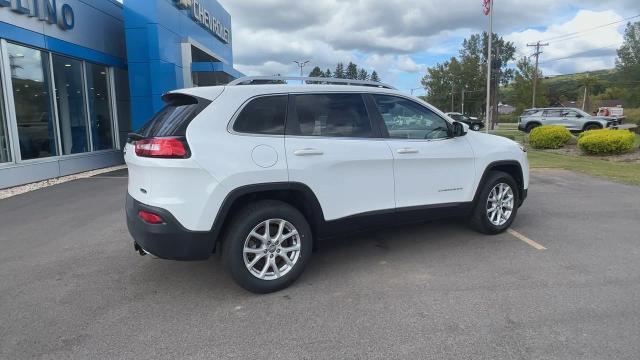 2018 Jeep Cherokee Vehicle Photo in BOSTON, NY 14025-9684