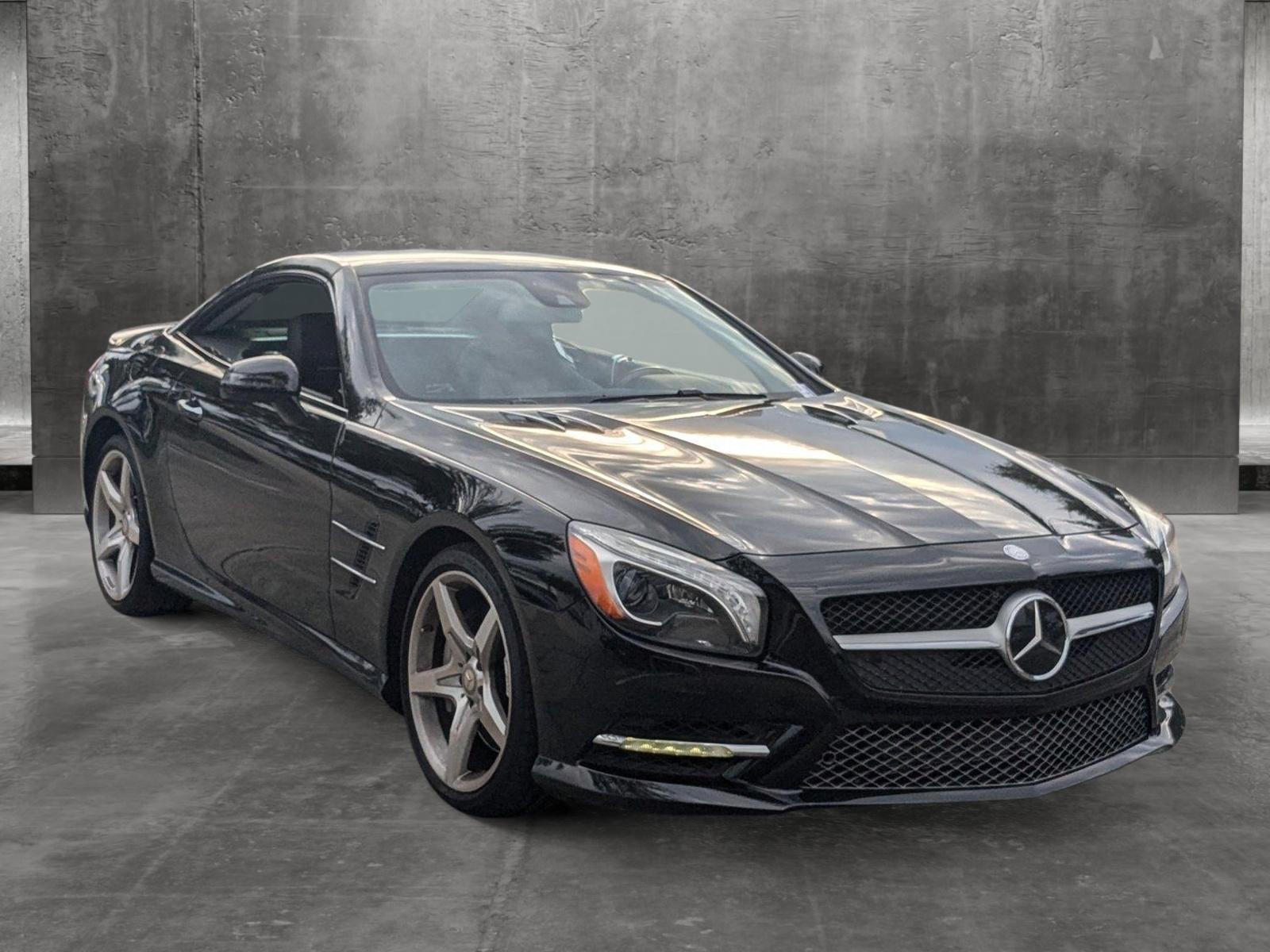 2013 Mercedes-Benz SL-Class Vehicle Photo in Coconut Creek, FL 33073