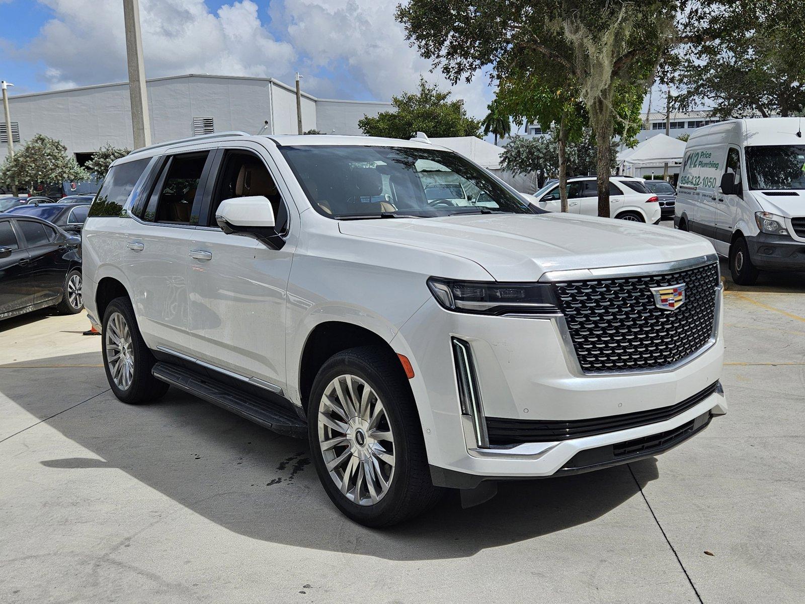 2022 Cadillac Escalade Vehicle Photo in Pembroke Pines , FL 33027