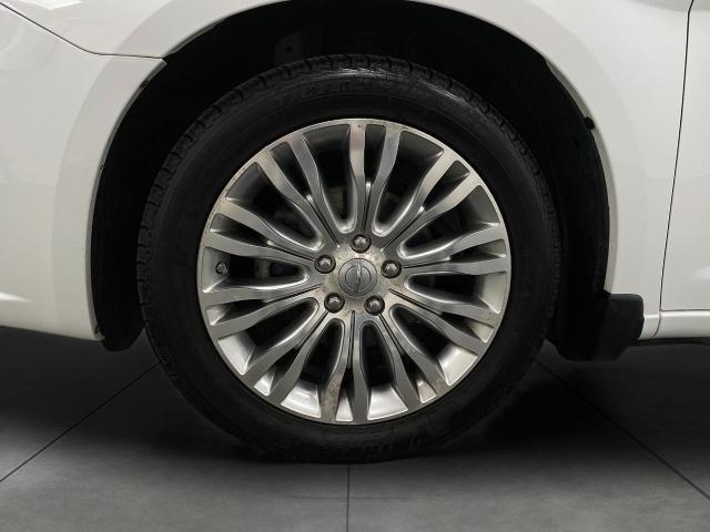 2012 Chrysler 200 Vehicle Photo in Appleton, WI 54913