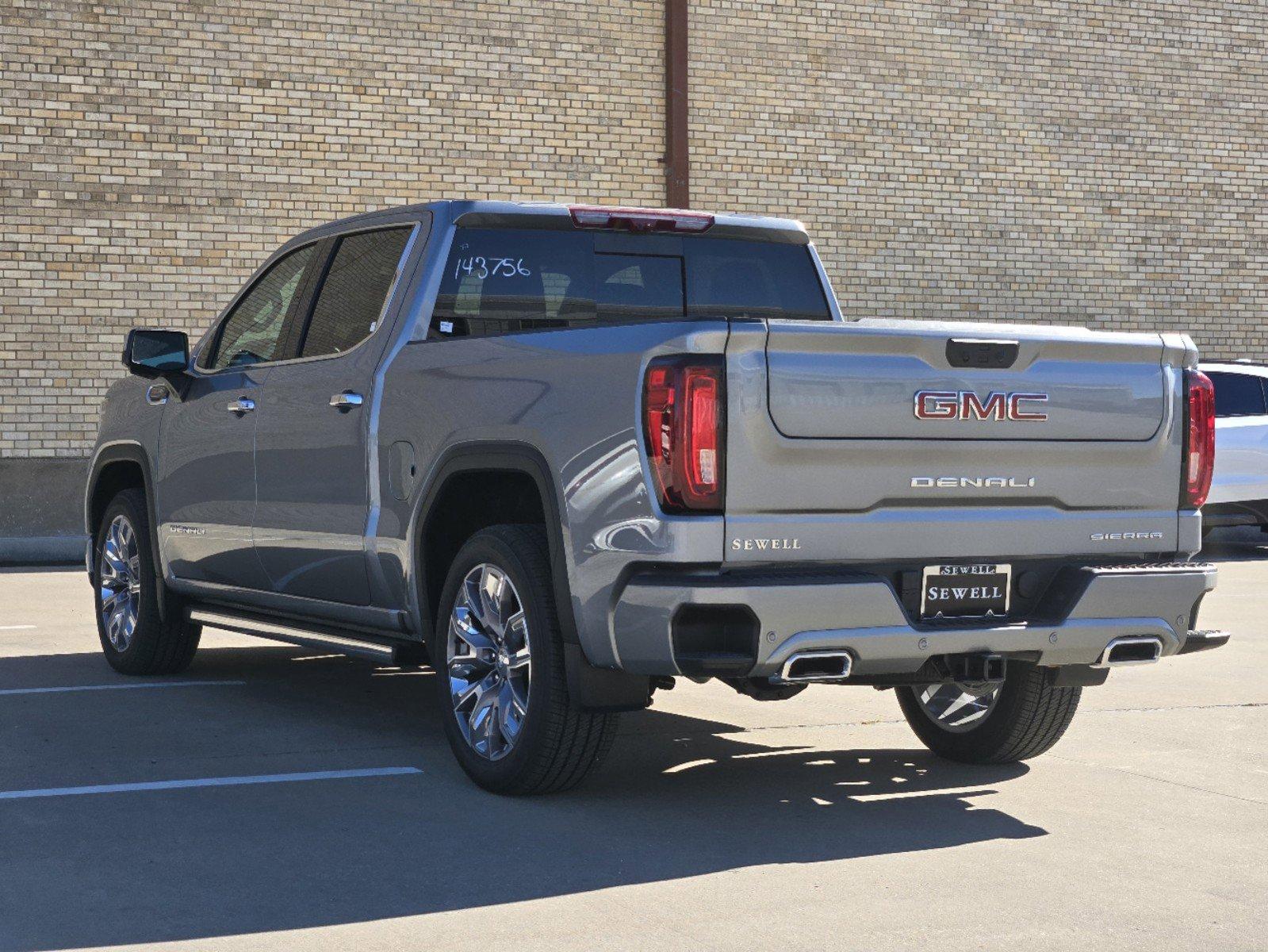 2024 GMC Sierra 1500 Vehicle Photo in DALLAS, TX 75209-3016