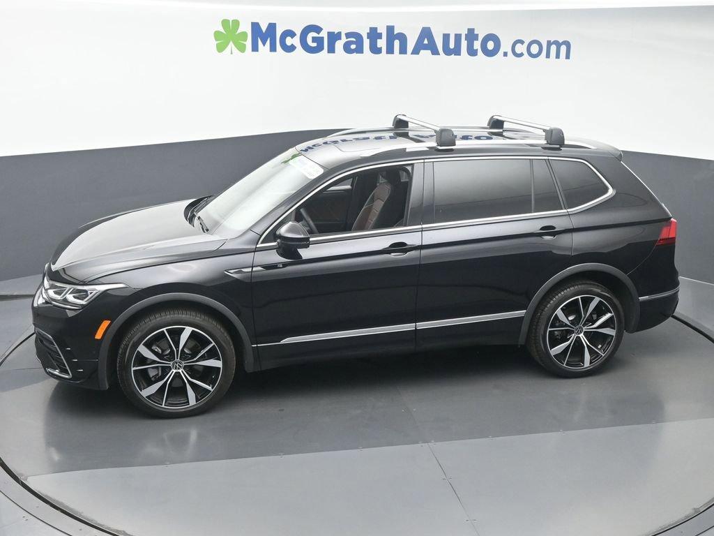 2024 Volkswagen Tiguan Vehicle Photo in Marion, IA 52302