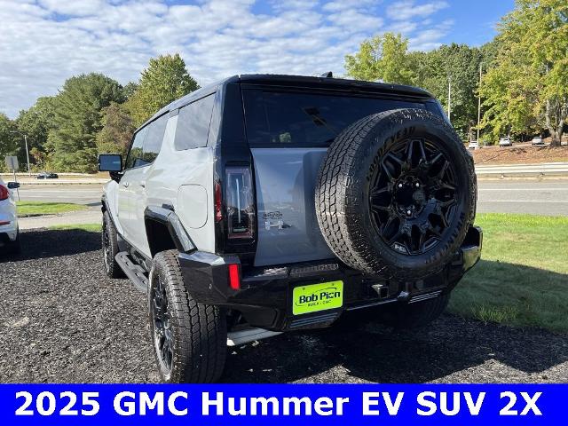 2025 GMC HUMMER EV SUV Vehicle Photo in CHICOPEE, MA 01020-5001