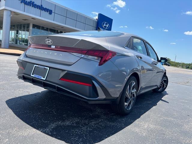 2024 Hyundai ELANTRA Vehicle Photo in O'Fallon, IL 62269