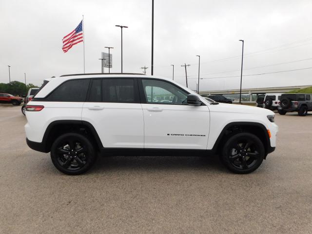 2024 Jeep Grand Cherokee Vehicle Photo in Gatesville, TX 76528