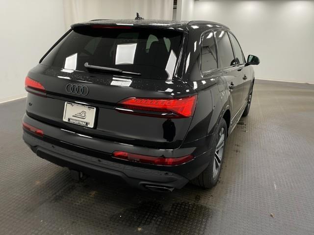 2025 Audi Q7 Vehicle Photo in Appleton, WI 54913